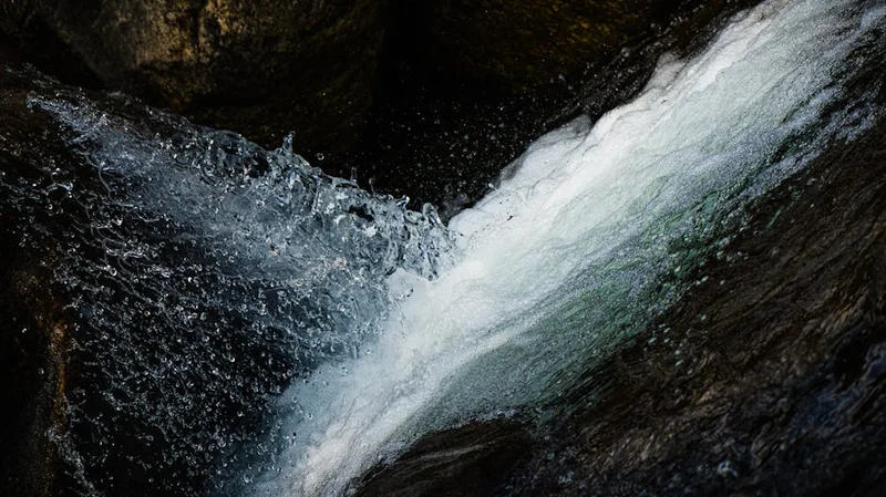 Representasi visual saka erőszakkal